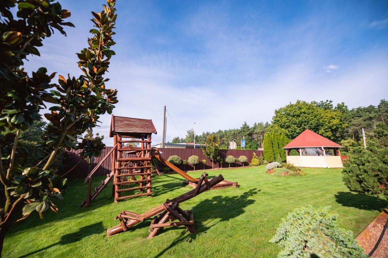 Fenyves Csárda Vendégház Hotel Nyiradony-Tamasipuszta Exterior foto